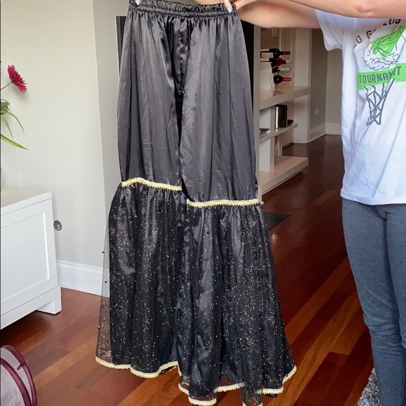 Black and gold Indian Pakistani salwar kameez - Picture 4 of 12